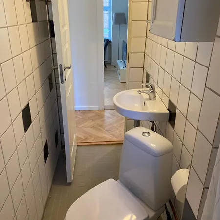Tyrolsgade